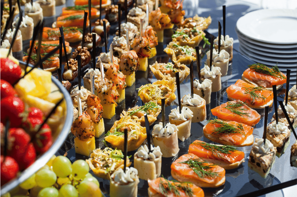 Catering y bebidas con menú para niños